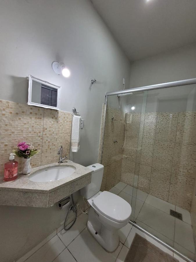 Sobrado 6 Amplo E Confortavel Em Condominio Corumba Bagian luar foto