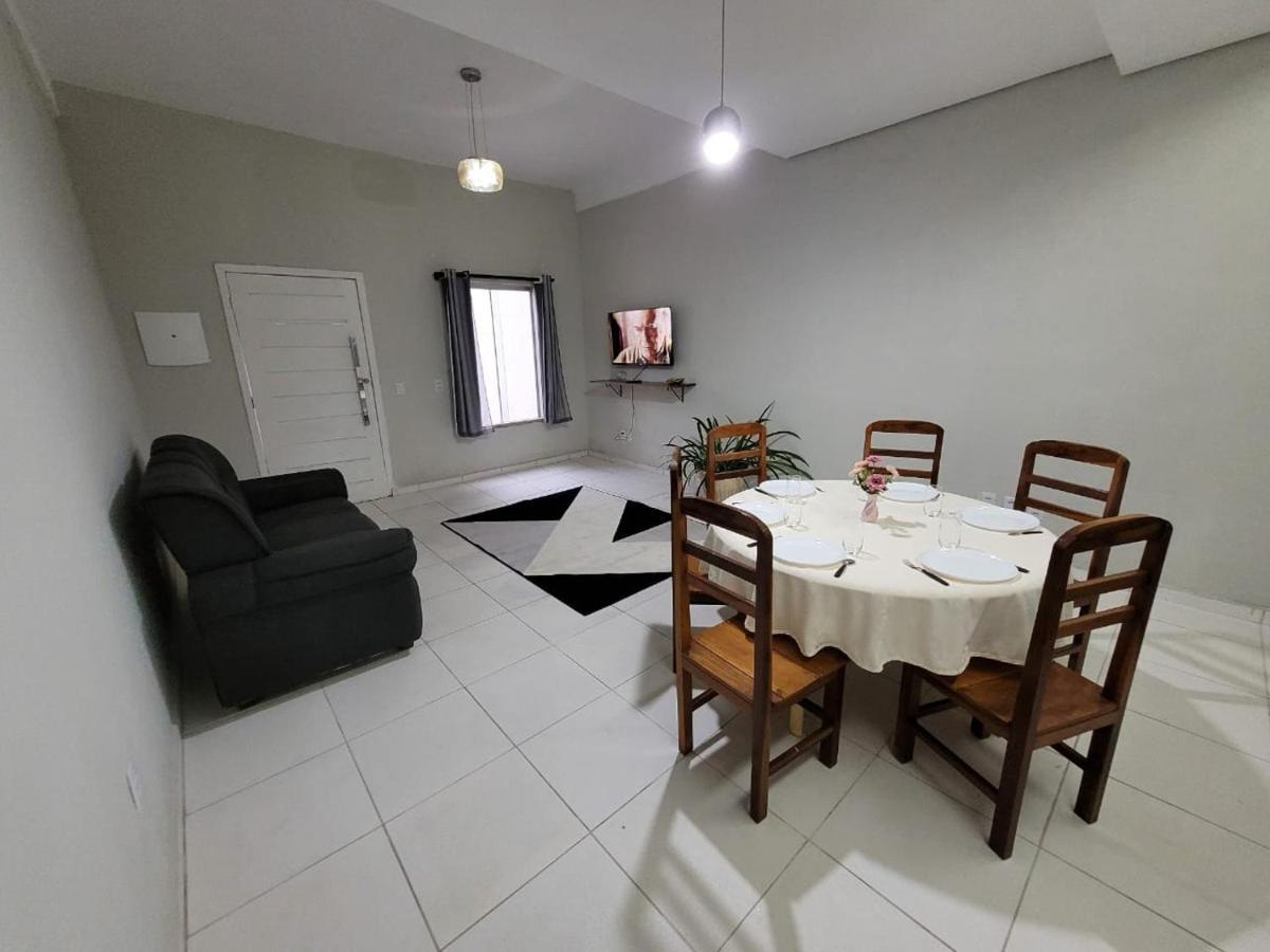 Sobrado 6 Amplo E Confortavel Em Condominio Corumba Bagian luar foto