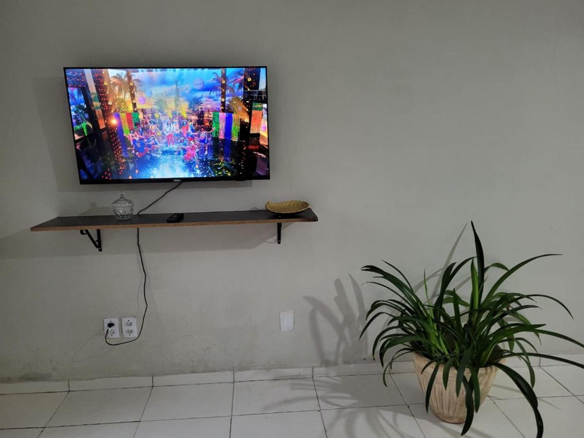 Sobrado 6 Amplo E Confortavel Em Condominio Corumba Bagian luar foto